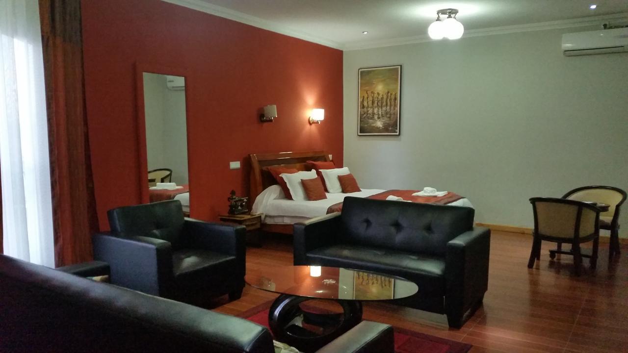 Anouk Hotel Антананариву Экстерьер фото